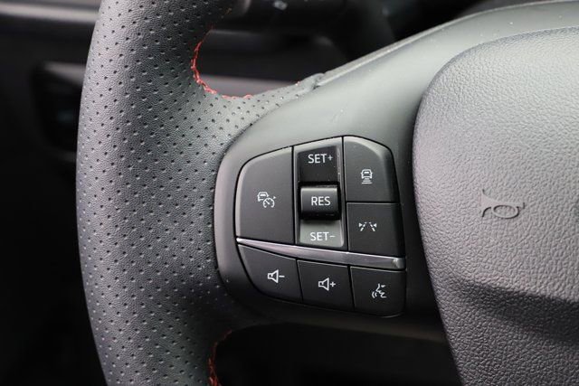 Used 2025 Ford Escape ST-Line Elite w/ Premium Technology Package image 25