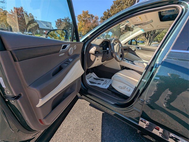 Used 2023 Genesis GV80 2.5T w/ Advanced Package image 8