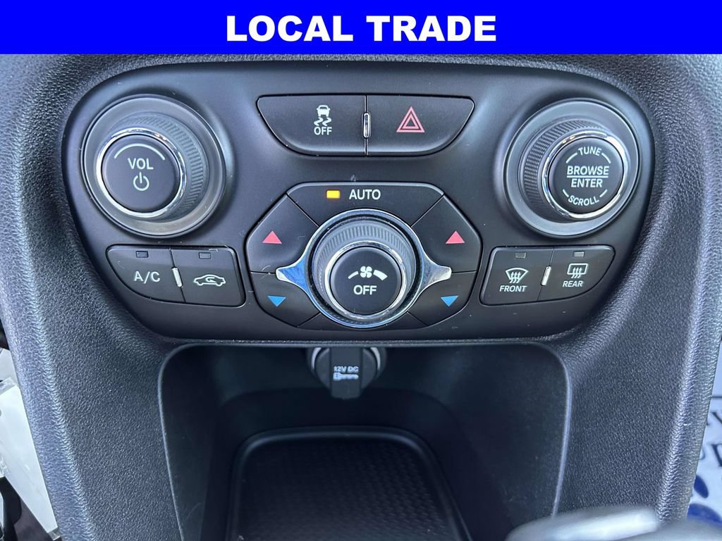 Used 2013 Dodge Dart Limited w/ Limited Special Edition Group FWD image 21