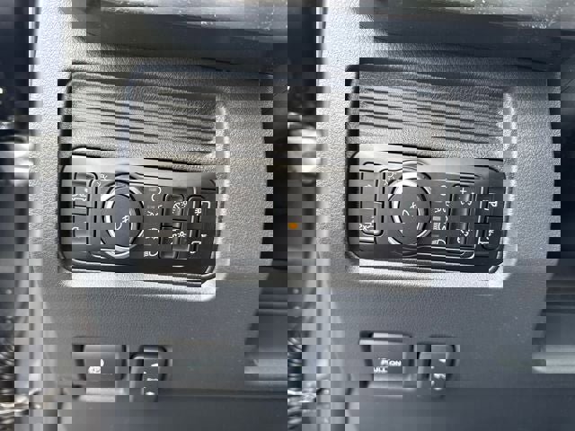 New 2026 Ford F250 Lariat w/ Tremor Off-Road Package image 31