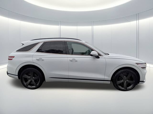Used 2024 Genesis GV70 2.5T w/ Sport Prestige Package AWD/4WD image 7