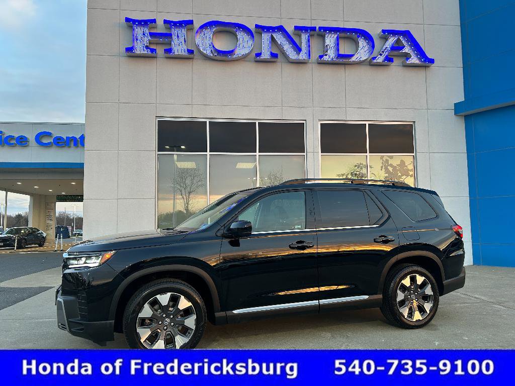 Used 2026 Honda Pilot Elite image 1