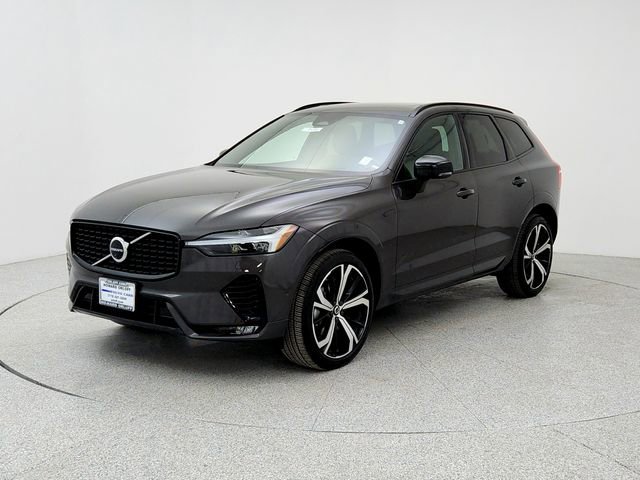Used 2022 Volvo XC60 B6 R-Design w/ Advanced Package image 1