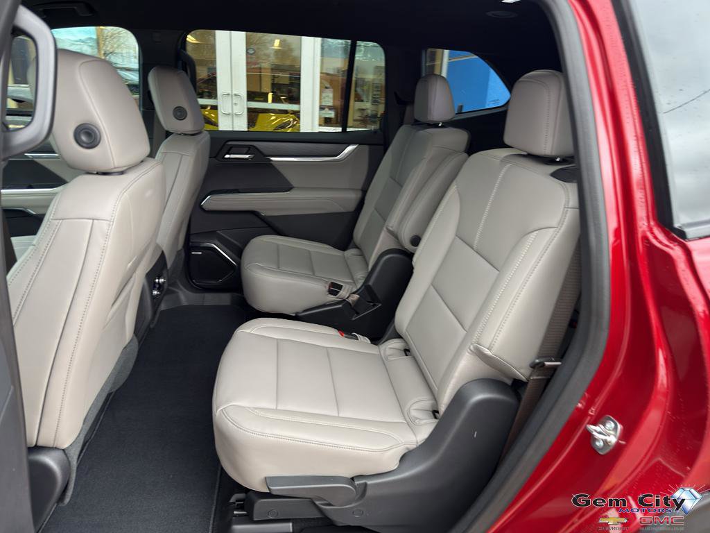 New 2026 GMC Acadia Elevation w/ Elevation Premium Package AWD/4WD image 16