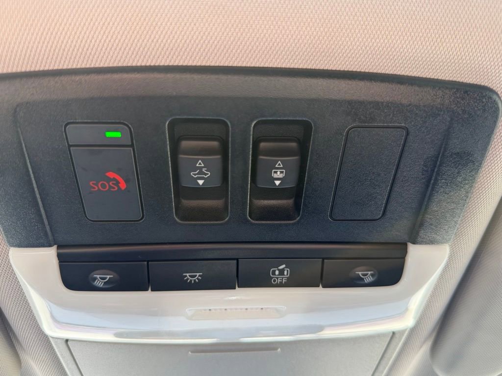 Used 2023 Mitsubishi Outlander SE FWD image 36