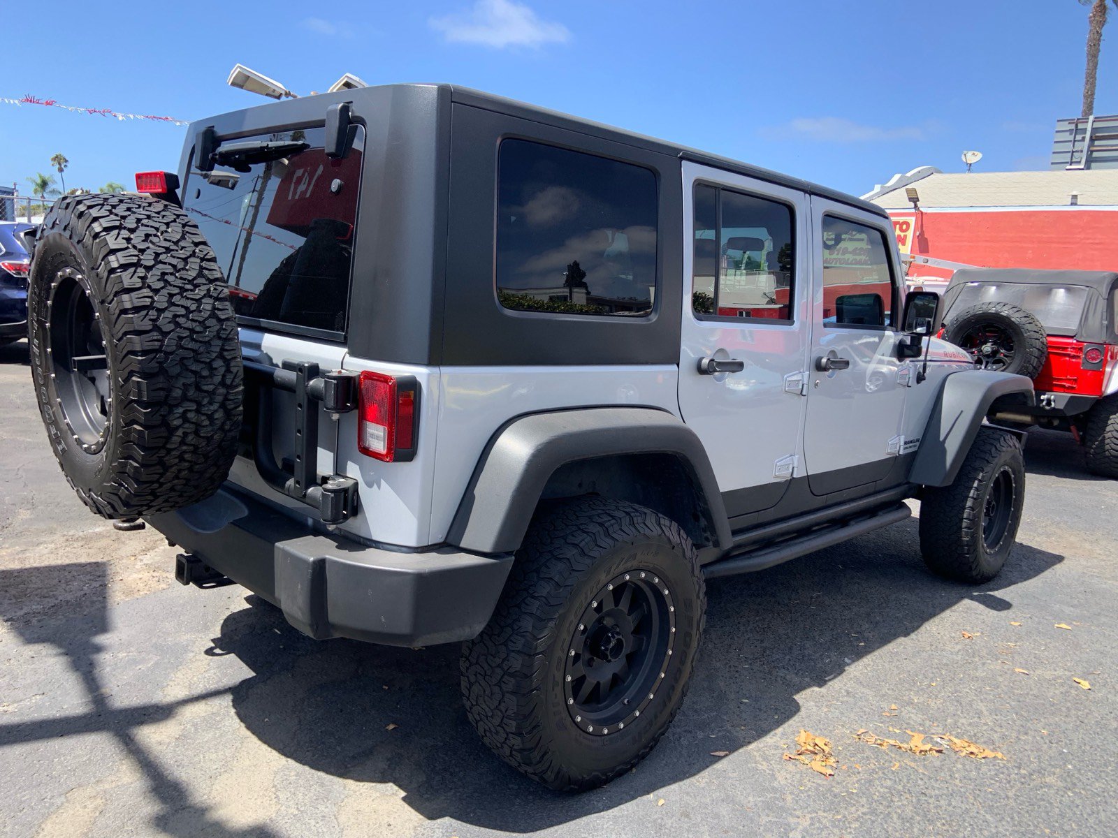 Used 2010 Jeep Wrangler Unlimited Rubicon w/ Trailer Tow Group AWD/4WD image 4