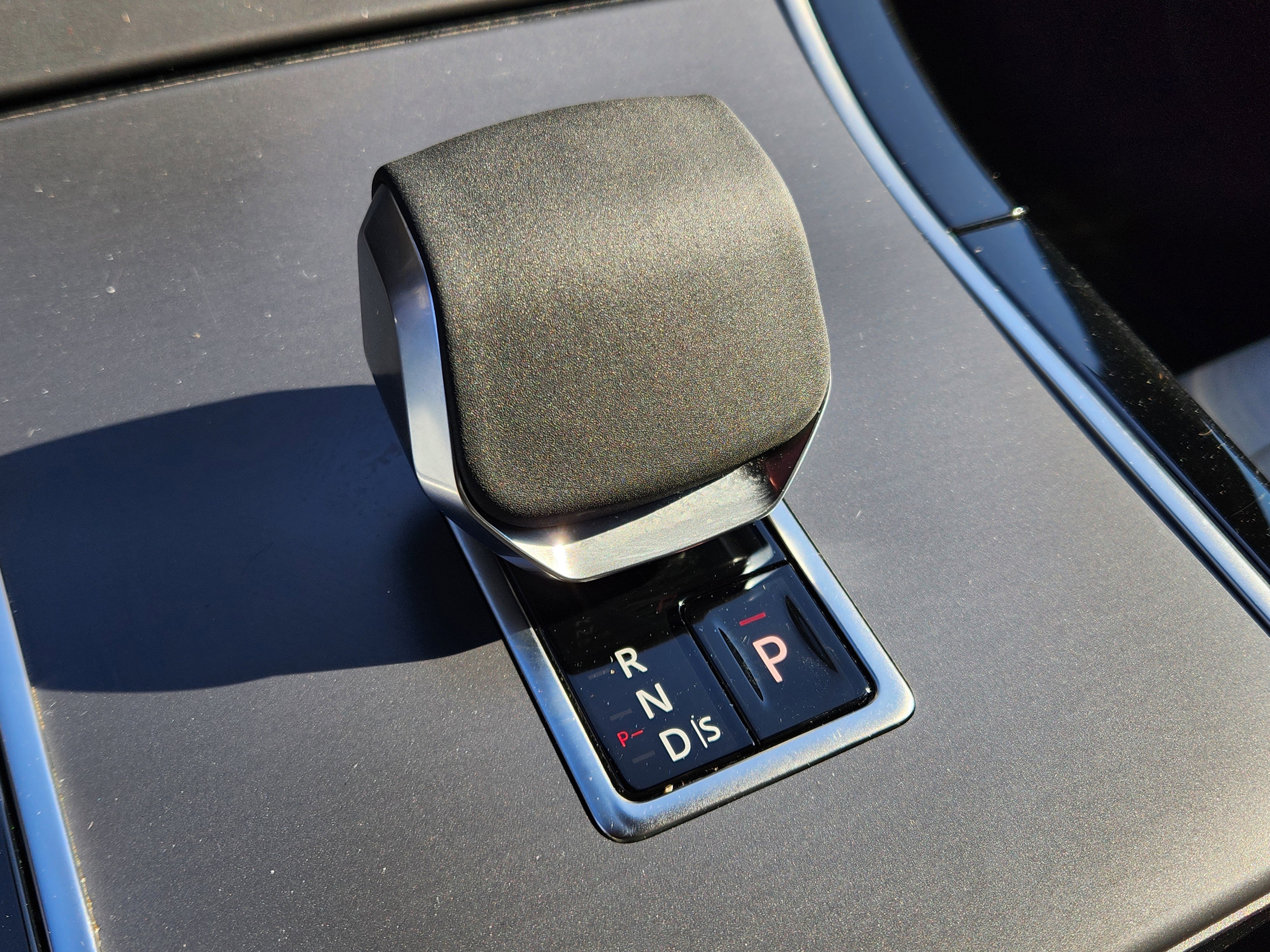 Certified 2026 Land Rover Range Rover Evoque S image 22