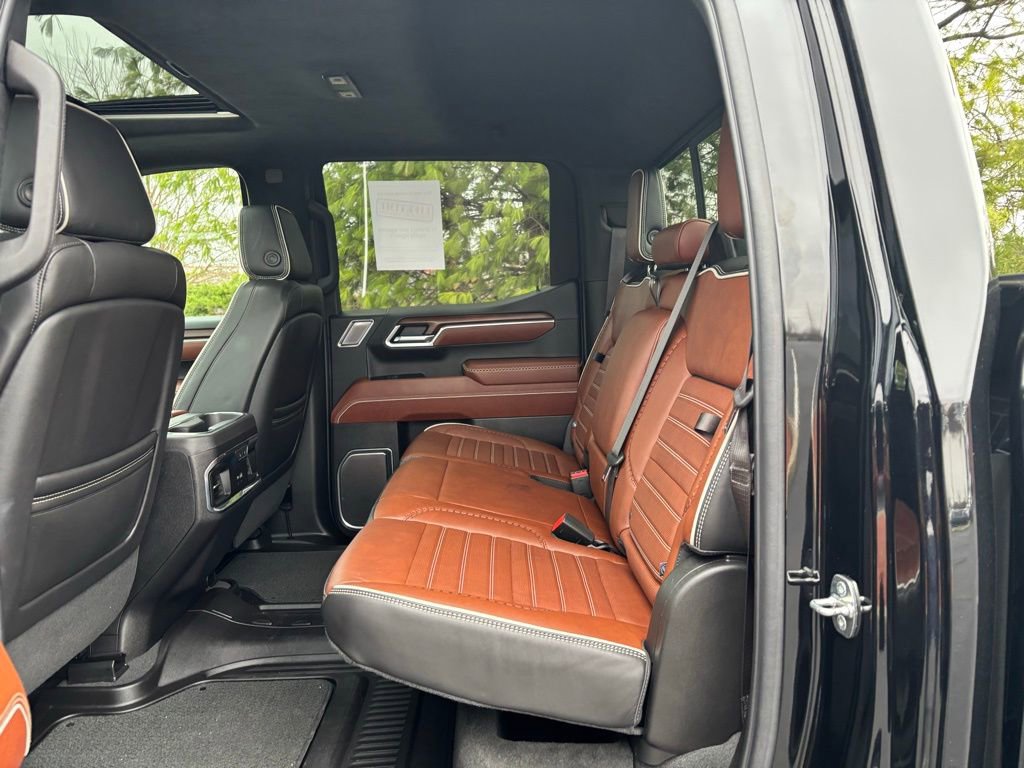 Used 2023 GMC Sierra 1500 Denali Ultimate image 18