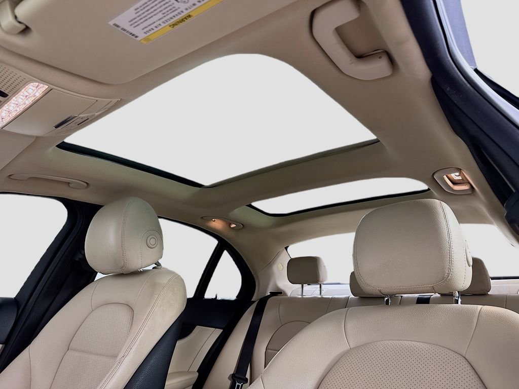 Used 2015 Mercedes-Benz C 300 Sedan image 17