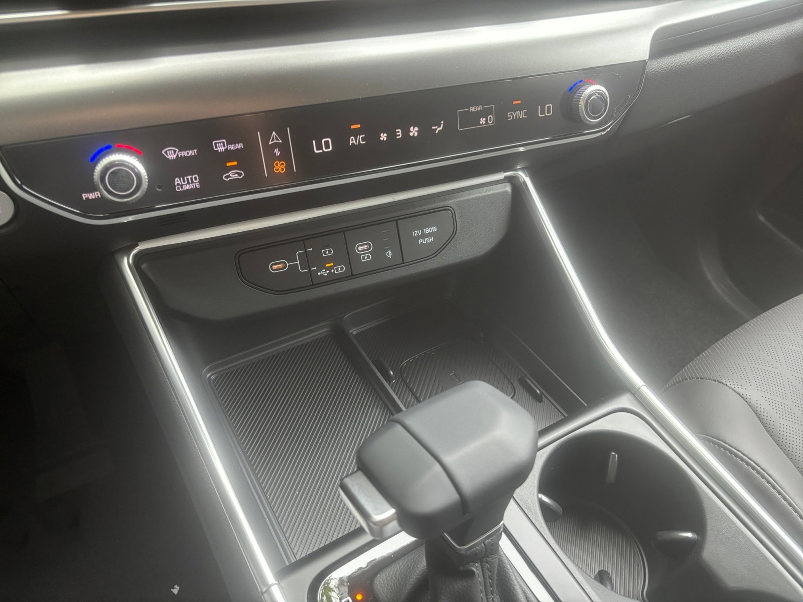 New 2026 Kia Carnival SX image 27