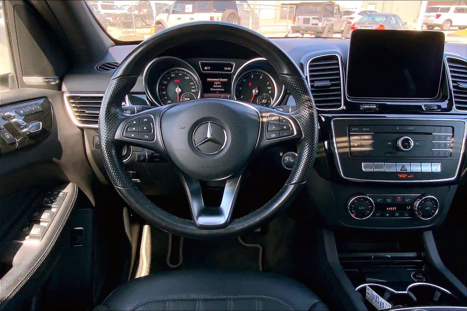 Used 2018 Mercedes-Benz GLE 350 4MATIC image 6