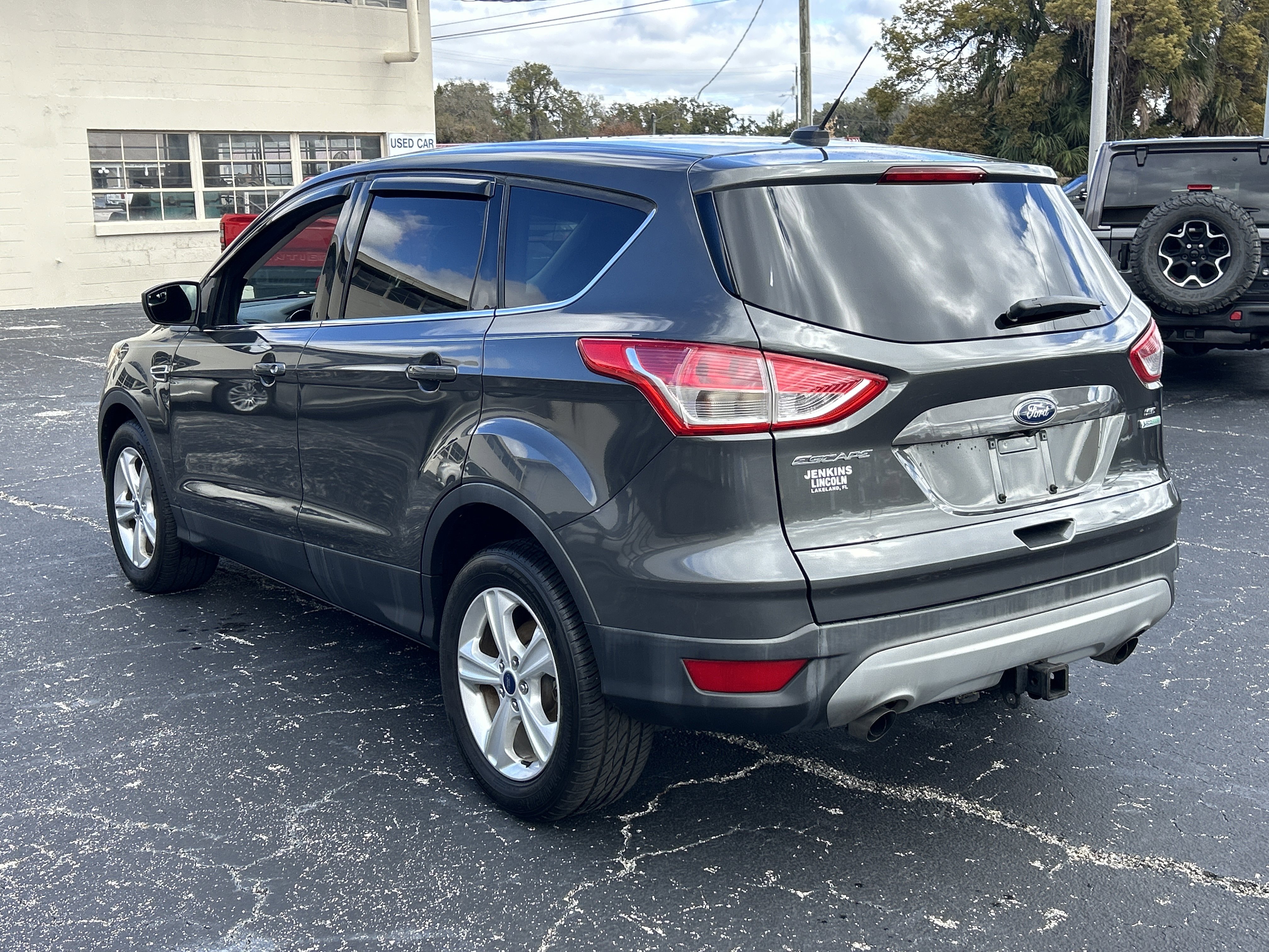 Used 2016 Ford Escape SE image 6