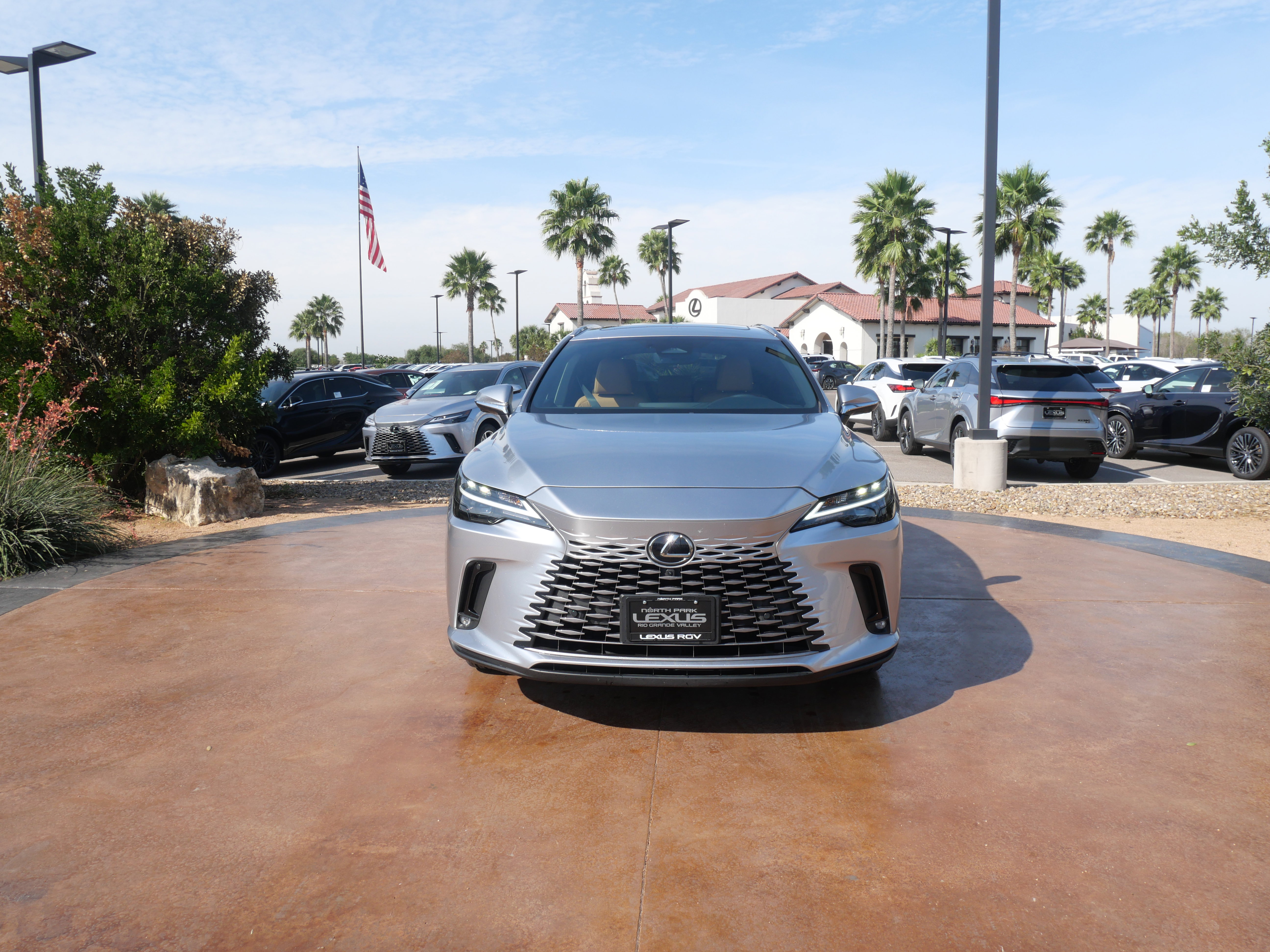 Certified 2024 Lexus RX 350h image 7