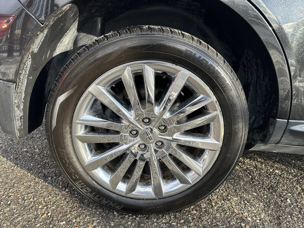 Used 2015 Lincoln MKX FWD w/ Equipment Group 102A image 10