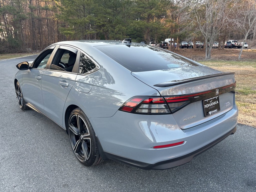 Used 2025 Honda Accord Sport image 17