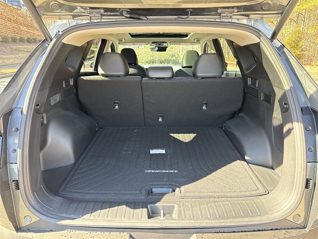 Used 2025 Hyundai Tucson Limited image 21