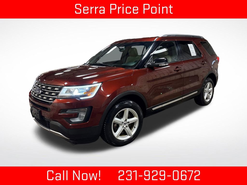 Used 2016 Ford Explorer XLT w/ Equipment Group 202A AWD/4WD image 1