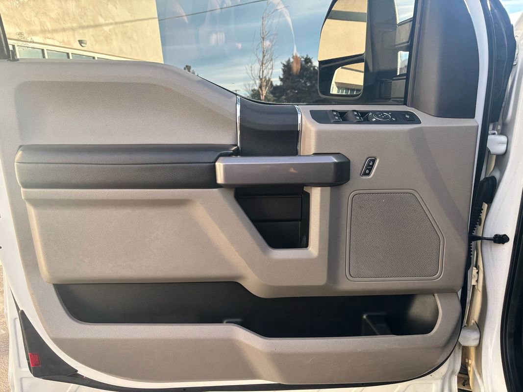 Used 2018 Ford F350 XLT image 15