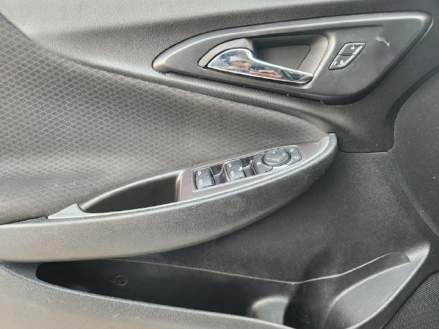 Used 2018 Chevrolet Malibu LS FWD image 21