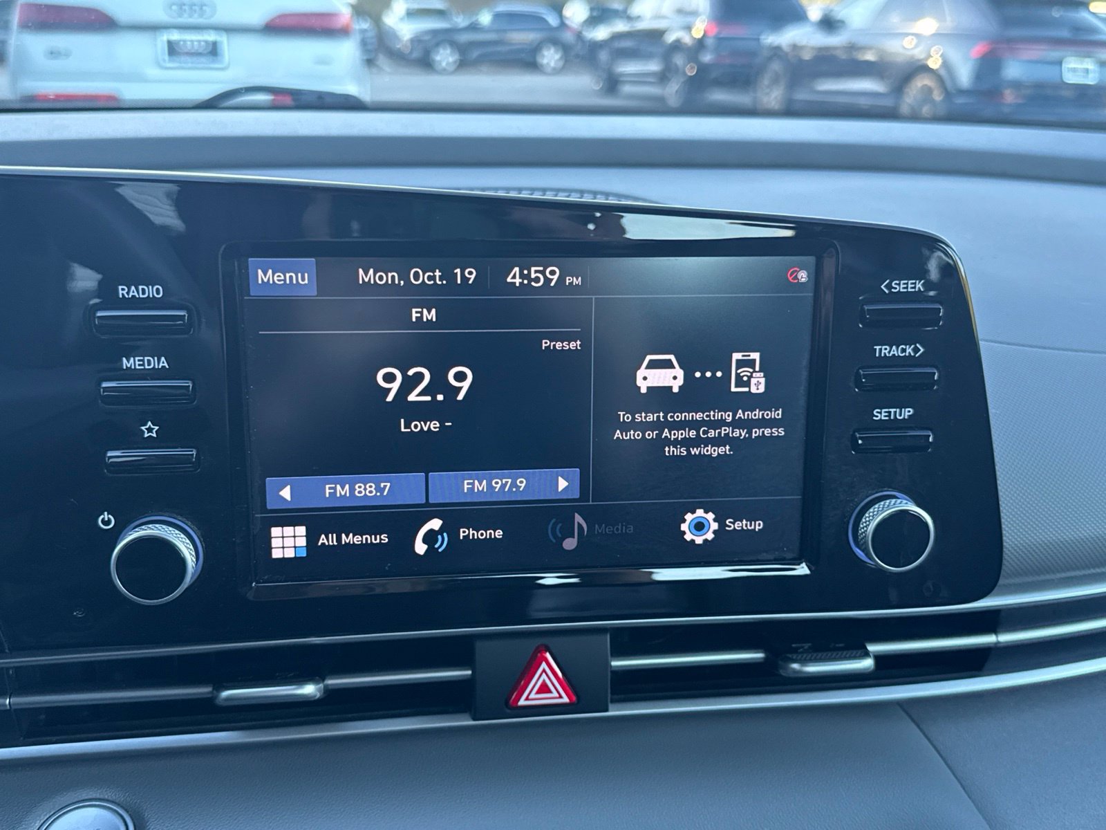 Used 2021 Hyundai Elantra SEL w/ Convenience Package FWD image 13