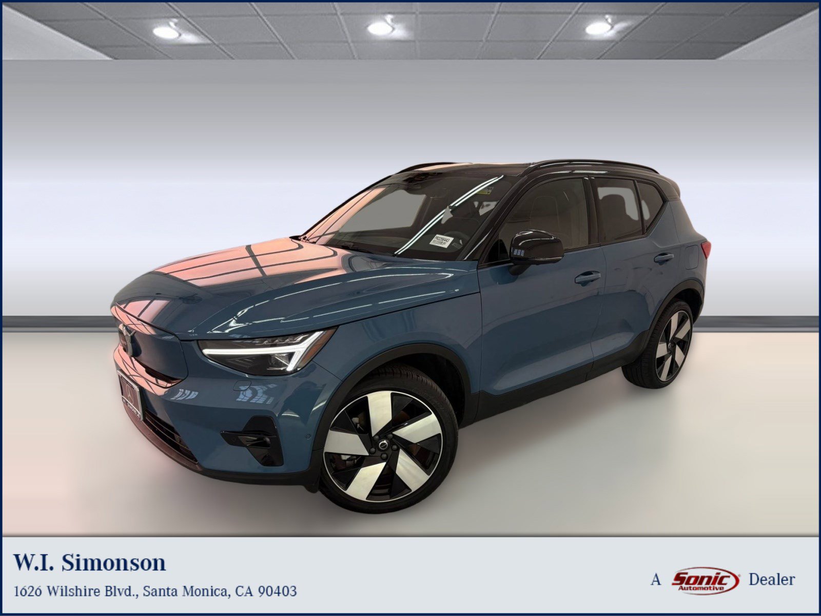 Used 2024 Volvo XC40 Recharge Ultimate w/ Protection Package Premier image 1