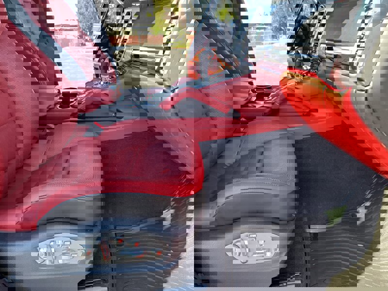 Used 2017 Porsche Cayenne S image 45