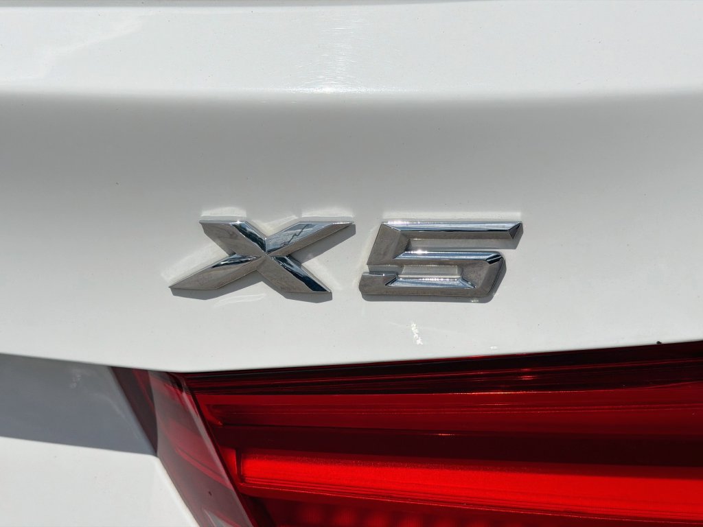Used 2017 BMW X5 xDrive35i AWD/4WD image 11