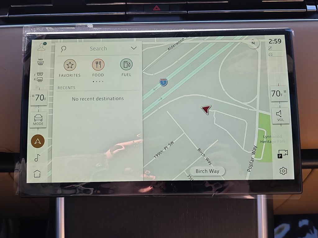 New 2026 Land Rover Range Rover SE image 22