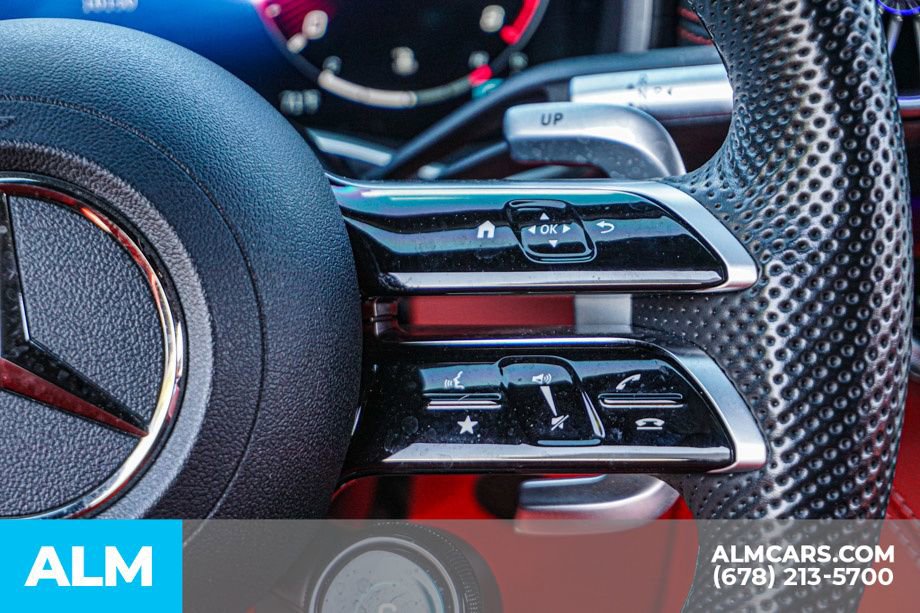 Used 2022 Mercedes-Benz SL 63 AMG 4MATIC image 38