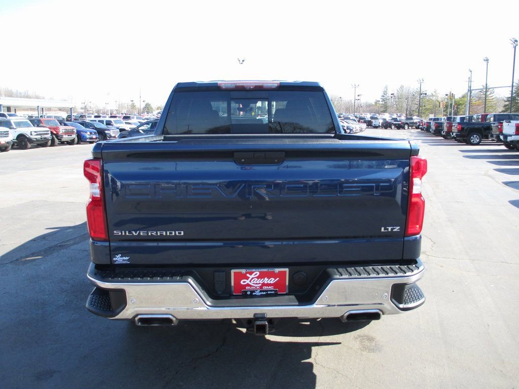 Used 2020 Chevrolet Silverado 1500 LTZ w/ LTZ Premium Package image 5