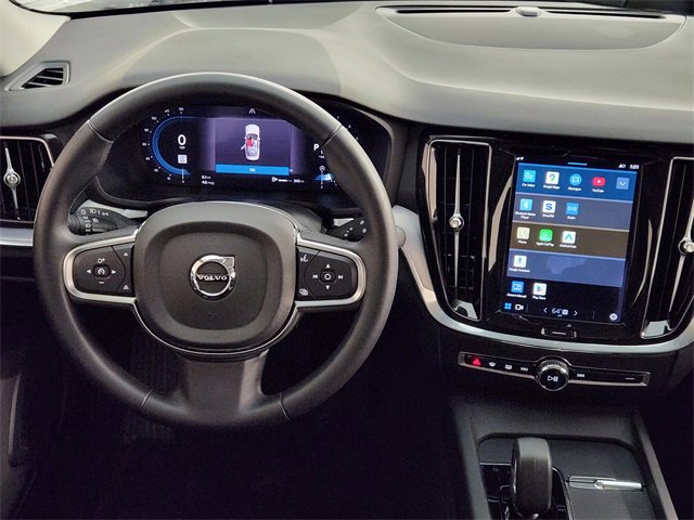 Used 2024 Volvo S60 B5 Core image 27