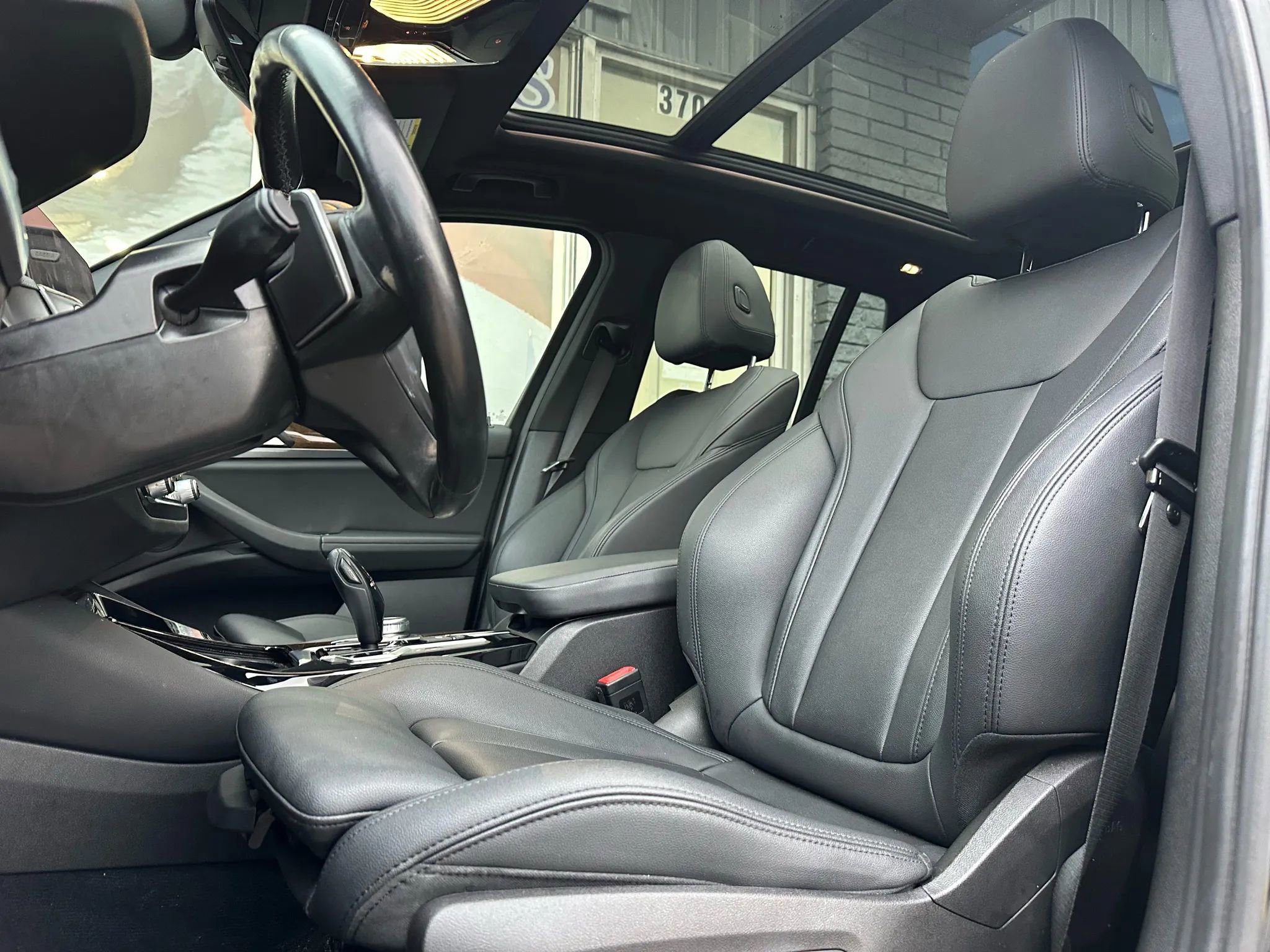 Used 2019 BMW X3 xDrive30i w/ Driving Assistance Package image 10