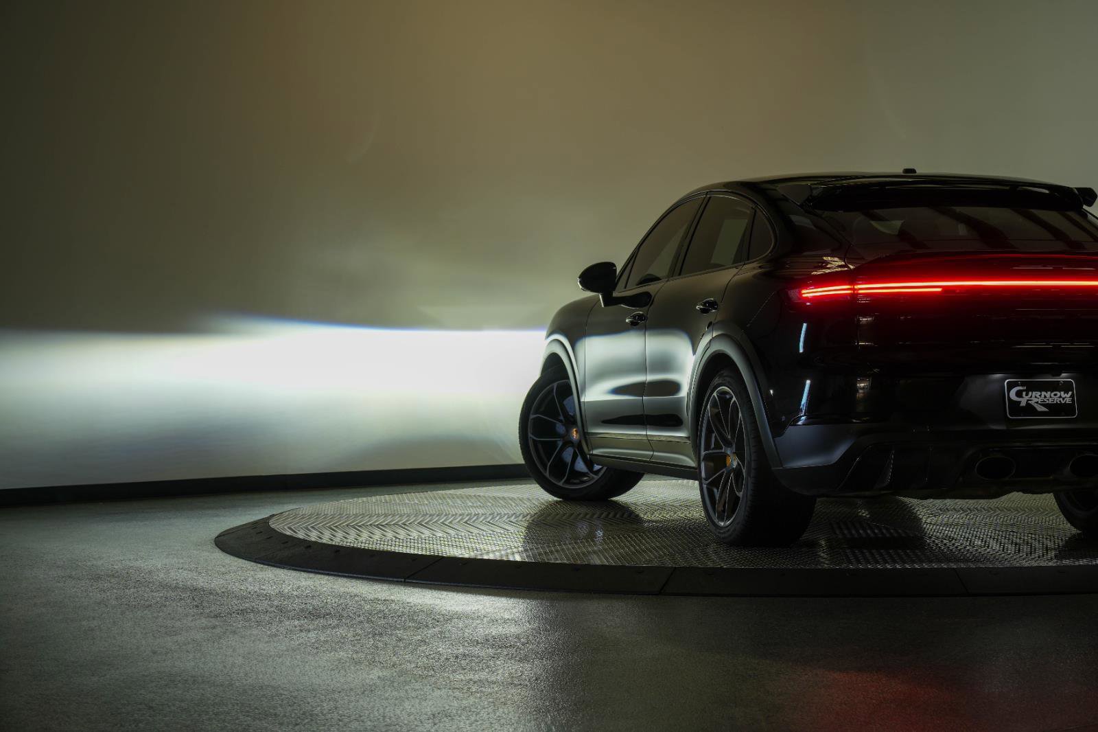 Used 2024 Porsche Cayenne Turbo GT AWD/4WD image 27
