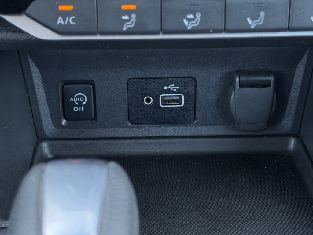 Used 2024 Nissan Sentra S FWD image 19
