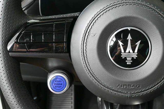 New 2025 Maserati Grecale Folgore AWD/4WD image 11