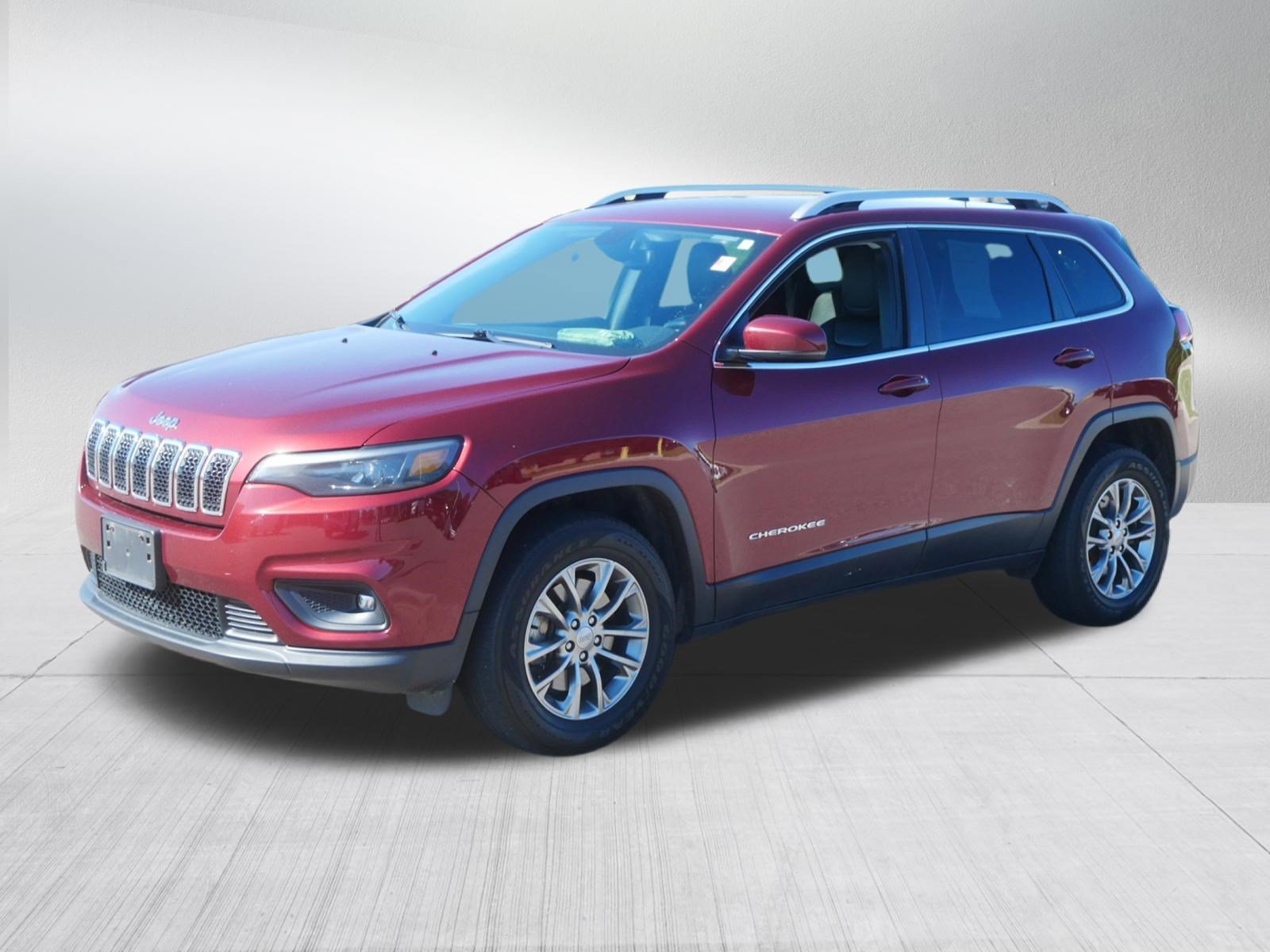 Certified 2020 Jeep Cherokee Latitude Plus w/ Comfort/Convenience Group AWD/4WD image 3