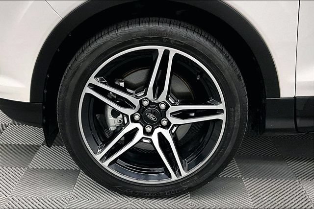 Used 2019 Ford Escape SEL AWD/4WD image 10