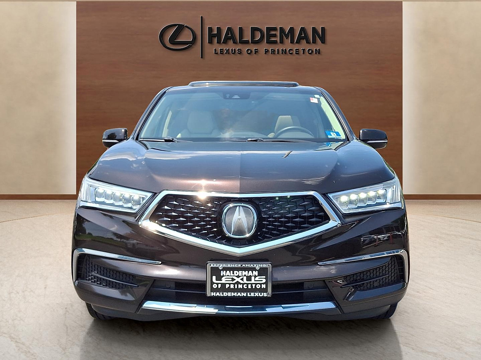 Used 2018 Acura MDX SH-AWD w/ Technology Package image 2