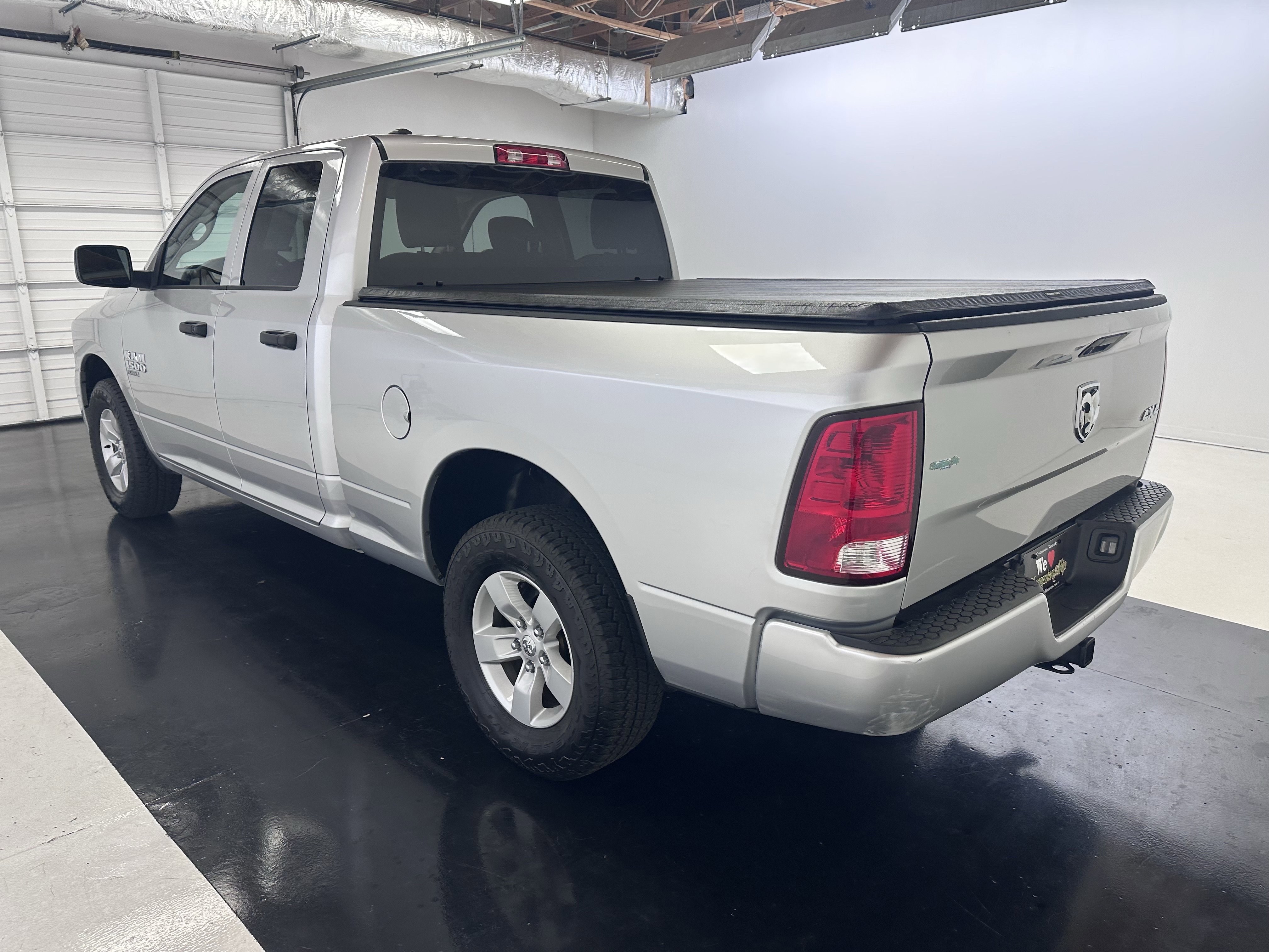 Used 2019 RAM 1500 Express image 9