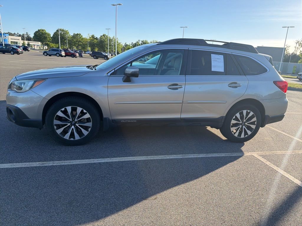 Used 2016 Subaru Outback 2.5i Limited AWD/4WD image 20