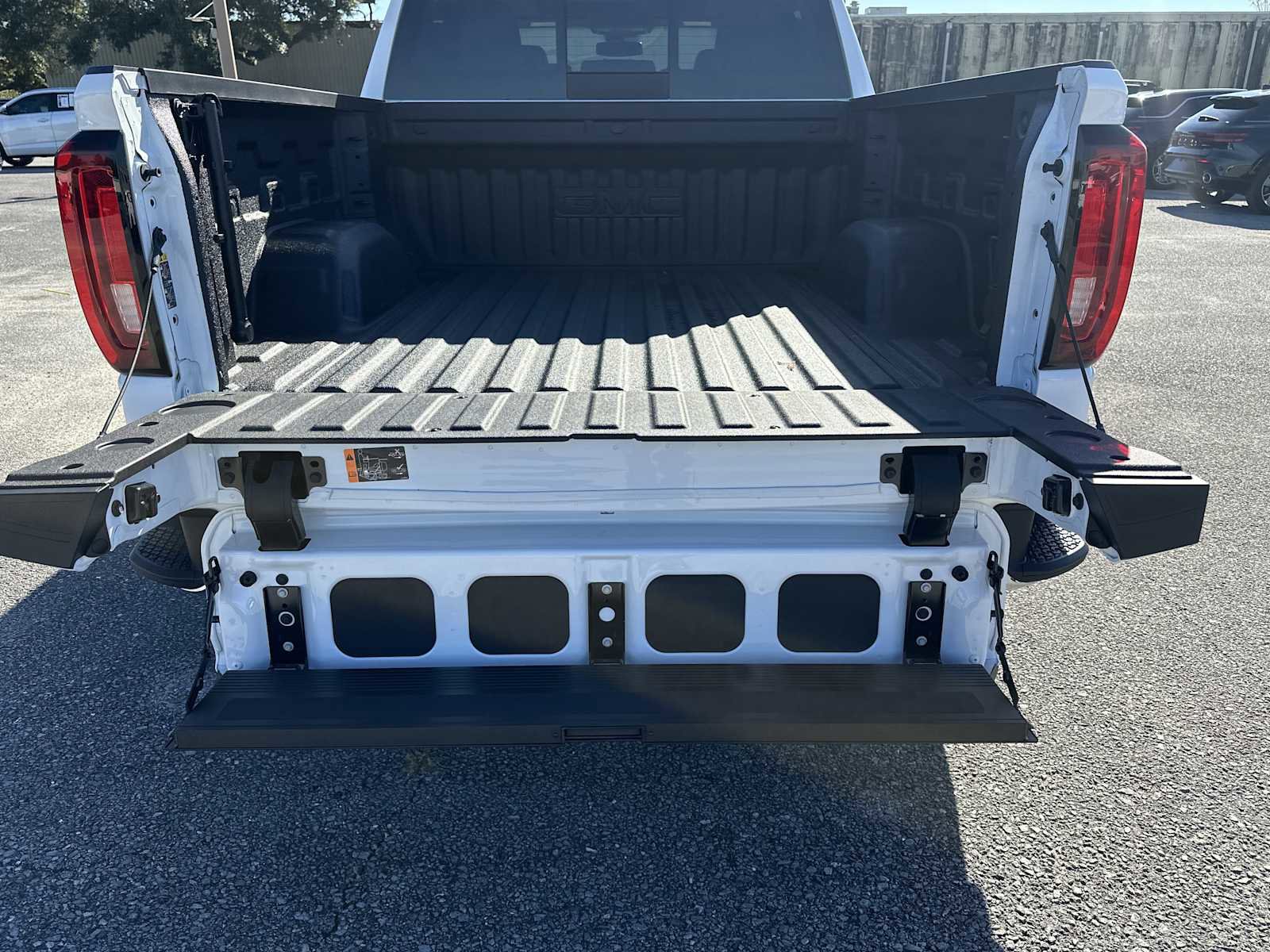 Used 2024 GMC Sierra 1500 SLT w/ SLT Premium Plus Package image 42