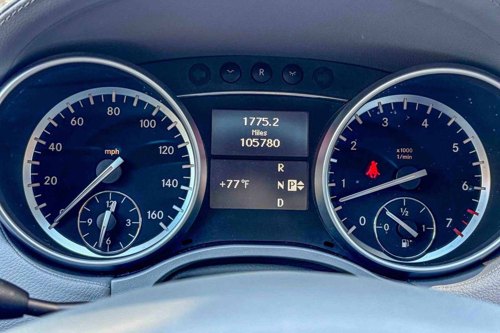 Used 2012 Mercedes-Benz GL 450 4MATIC image 22