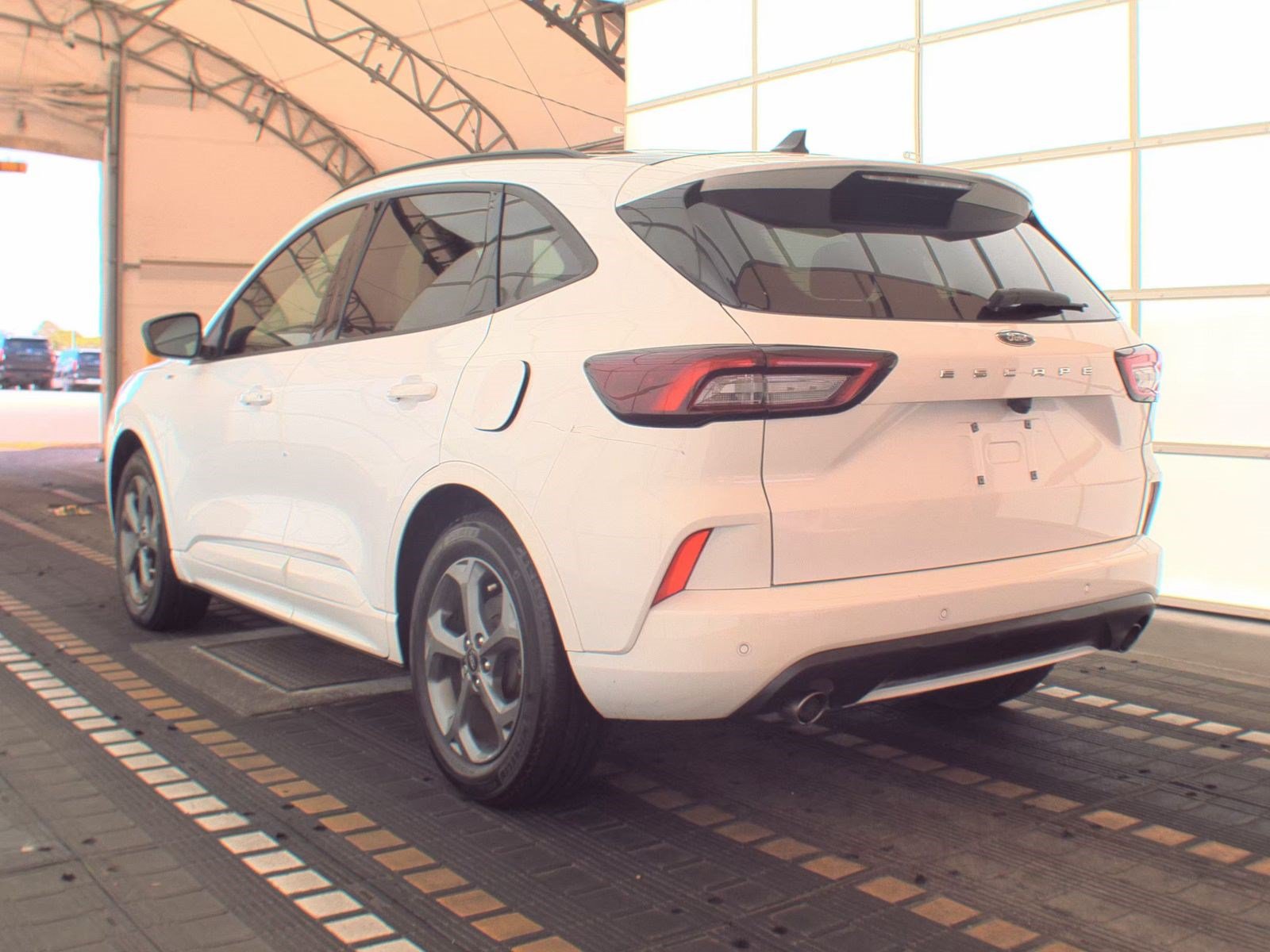 Used 2023 Ford Escape ST-Line w/ Tech Pack #1 FWD image 11