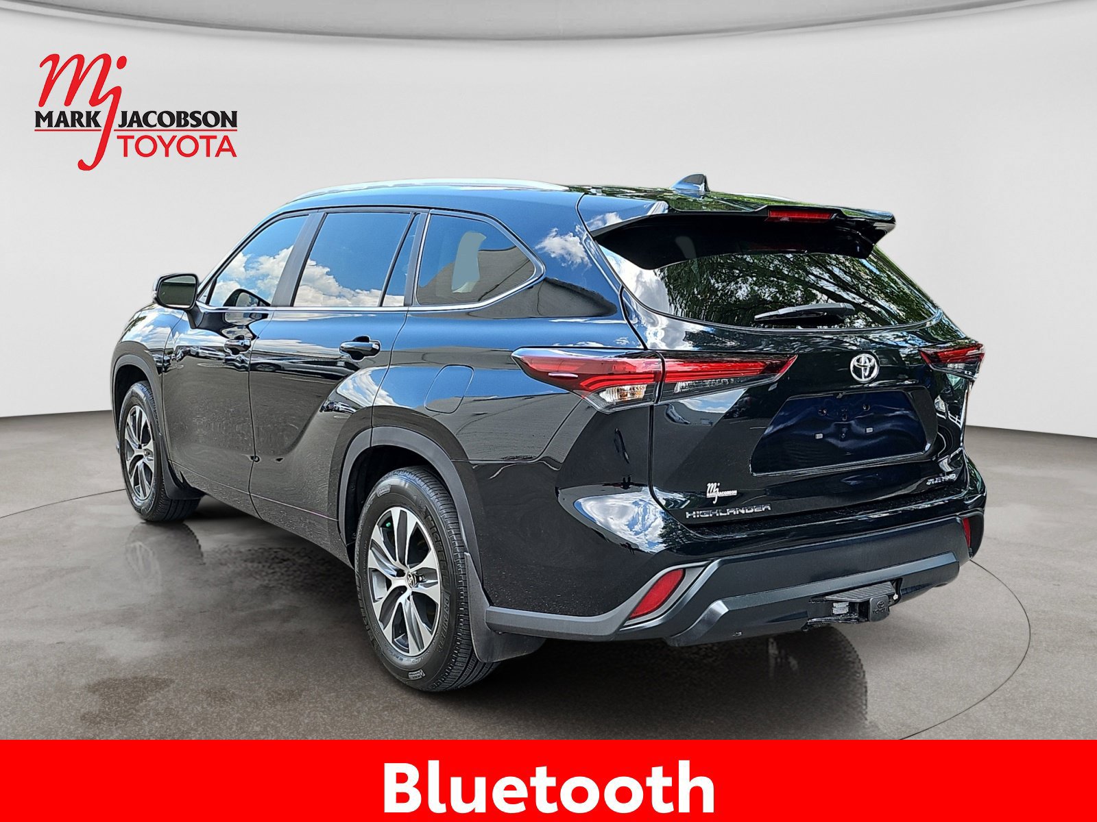 Used 2026 Toyota Highlander XLE AWD/4WD image 14