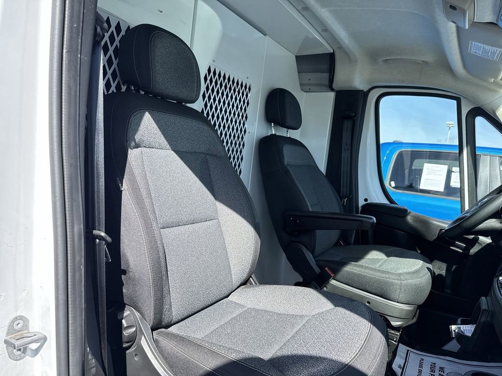 Used 2026 RAM ProMaster 2500 w/ Convenience Group image 21