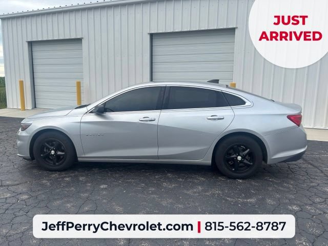 Used 2016 Chevrolet Malibu LS FWD image 3