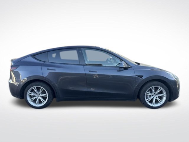 Used 2021 Tesla Model Y Long Range AWD/4WD image 2