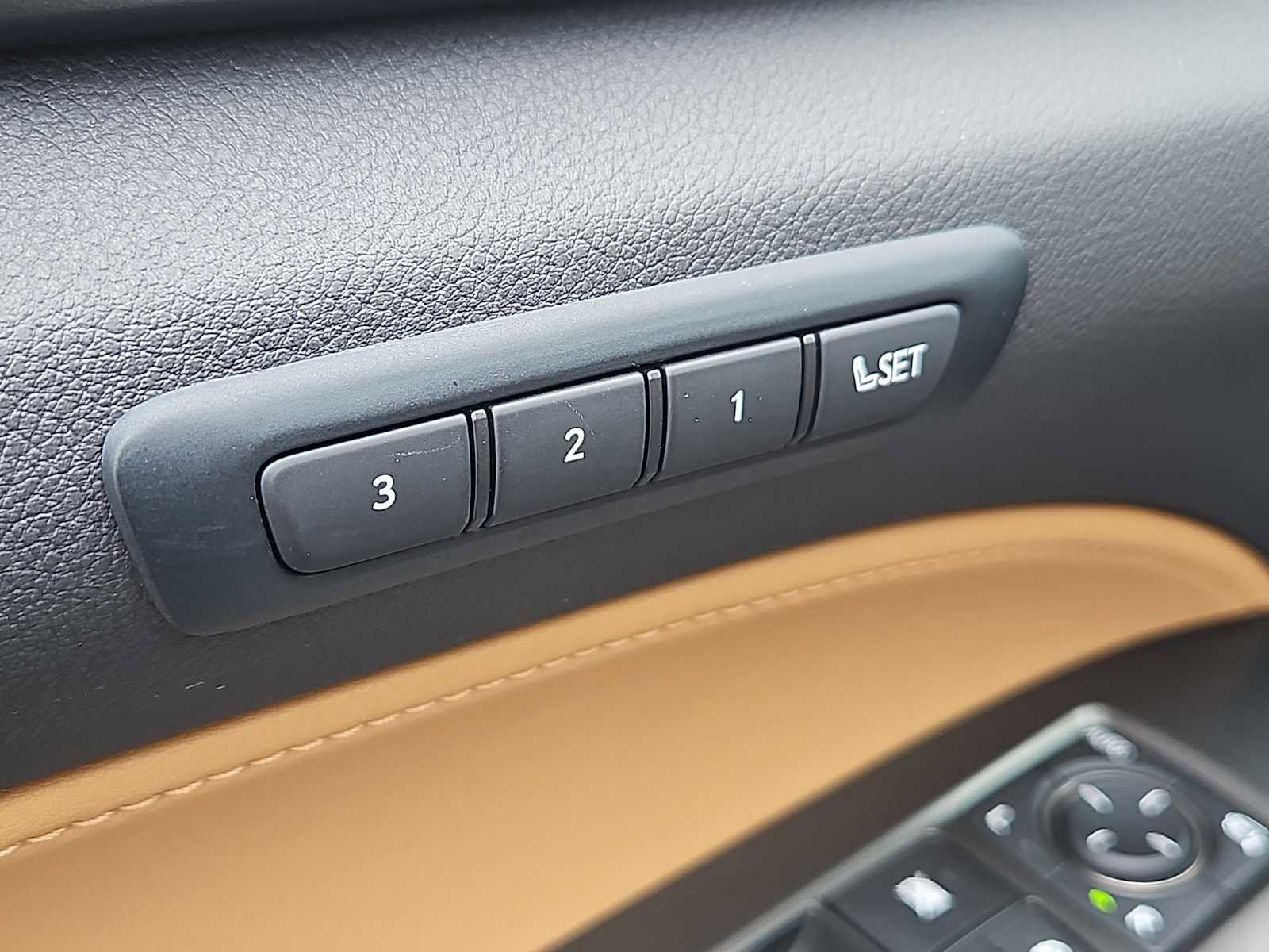Used 2024 Lexus NX 350 AWD w/ Vision Package image 14