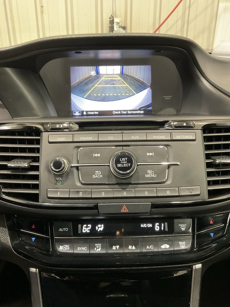 Used 2017 Honda Accord Sport image 18