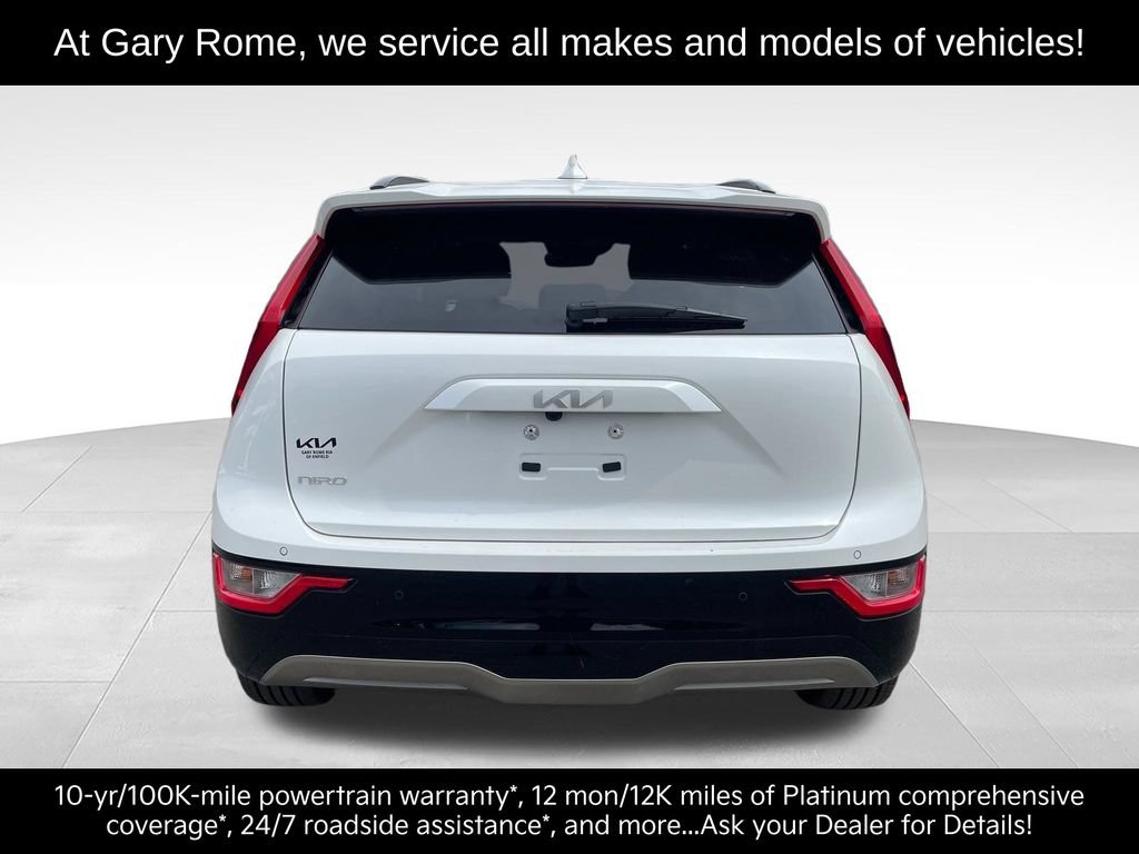 Certified 2023 Kia Niro Wind w/ Wind Preserve Package FWD image 5